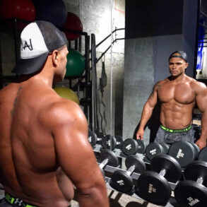 bigger chest exercises