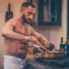 Romantic sexy meal for gay date night - Woofd Lifestyle
